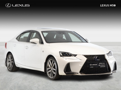 Lexus IS300H